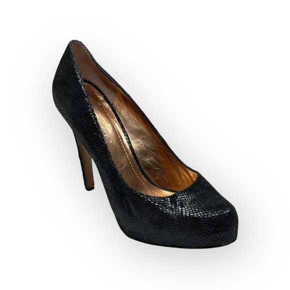 BCBGeneration ❁ Parade Snakeskin Embossed Platform Heels Pumps ❁ Shiny Black 8.5 - Picture 2 of 16